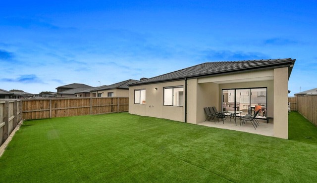 Charming Donnybrook Retreat