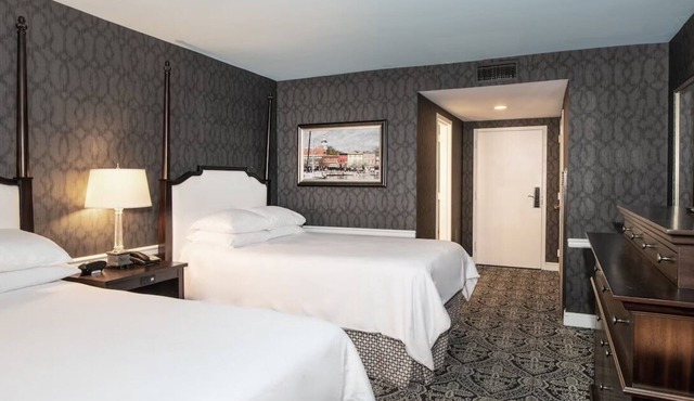 Charming Downtown Hotel w/Vintage Character + Modern Amenities