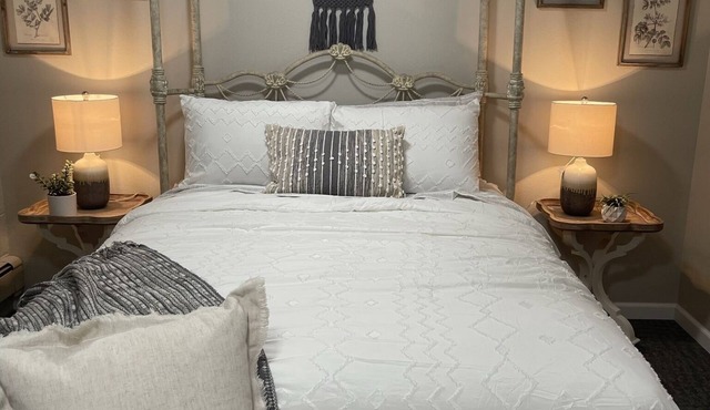 "Charming downtown retreat!