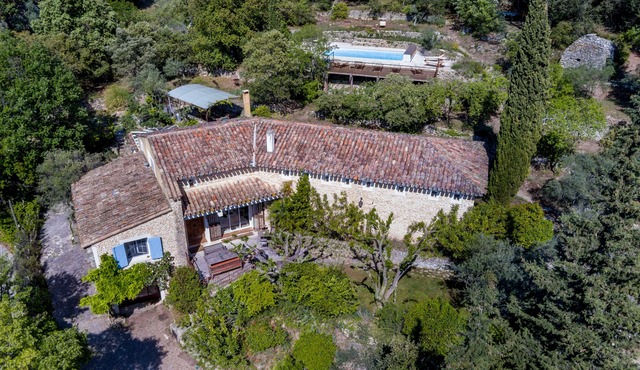 Charming dry-stone house, perfect holidays