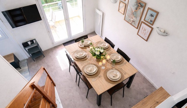 Charming duplex with swimming pool close to Tanchet beach