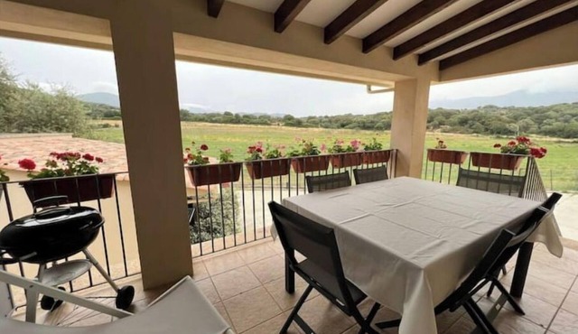 Charming duplex for 6 people near the beach