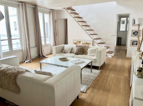 Charming duplex near Gare du Nord Montmartre