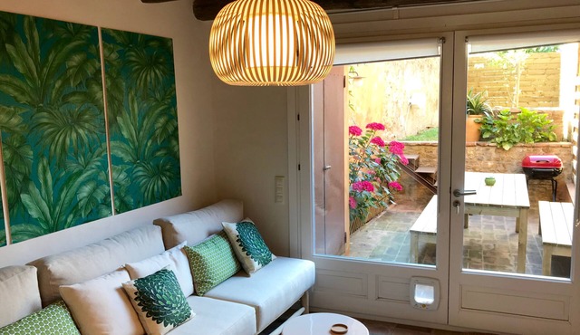 Charming Empordà Costa Brava house near the best beaches, private garden