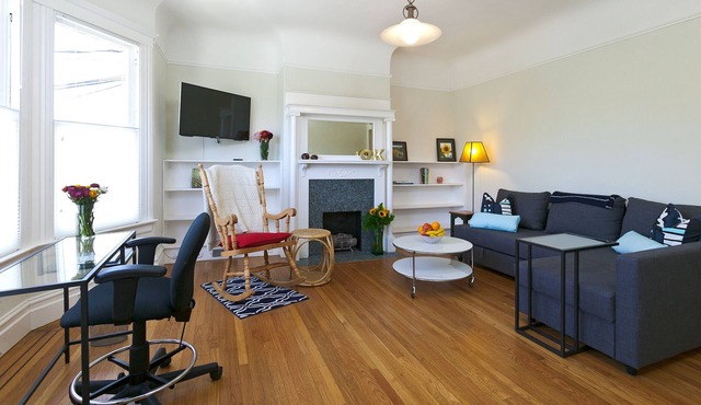 Charming Edwardian Castro District apartment