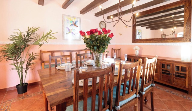 Charming farmhouse for groups