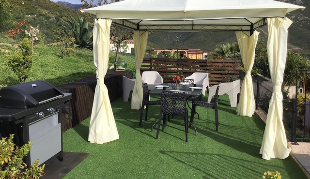 Charming F2 near Ajaccio (air-conditioned, self-contained)