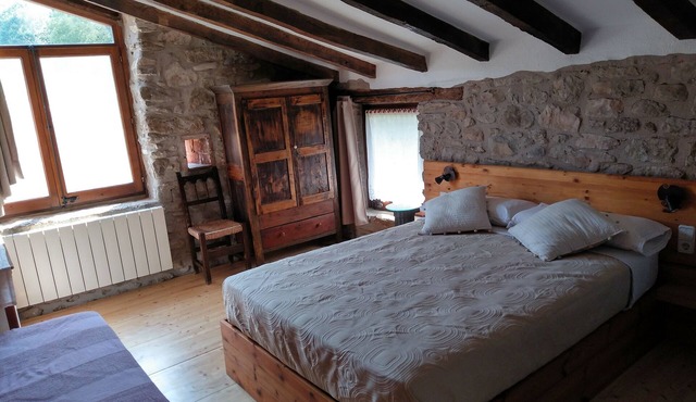 Charming farmhouse in Santa Pau