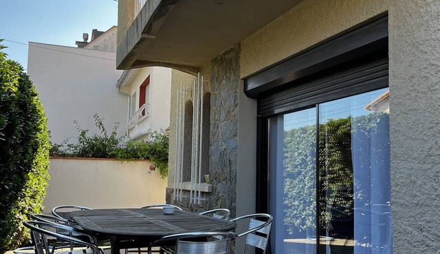 Charming Family House with Air Conditioning, Close to Beach in Canet-en-Roussillon