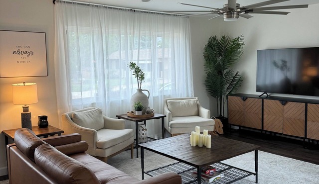 Charming Family-Friendly Home near Fort Carson & Colorado Springs Airport