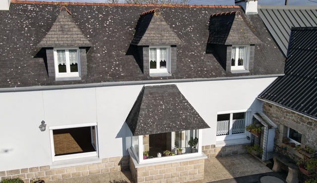 Charming family home for 8P in quiet country setting, near beach