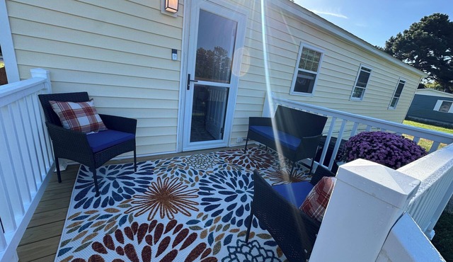 Charming family friendly 3-bedroom house in Painter with AC and outdoor patio