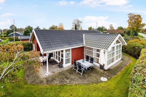 Charming Family-Friendly Holiday Home Close To Grenaa Beach And The Kattegat Centre
