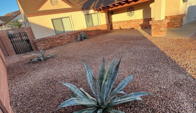 Charming, family friendly 4-bedroom house in NW Tucson with WiFi, AC and Pool