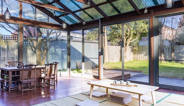 Charming Family Home near Glen w AMAZING TEAHOUSE