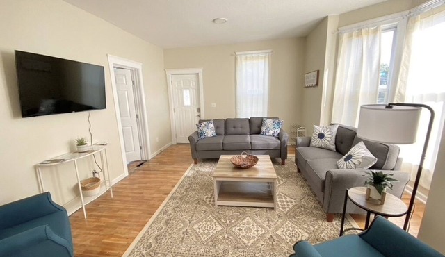 Charming Family Retreat - 15 min to Nauvoo & Carthage