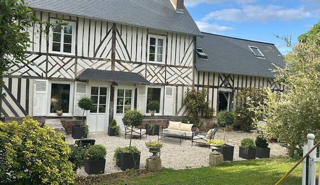 Charming farmhouse on 5000m2 Near deauville pets welcome