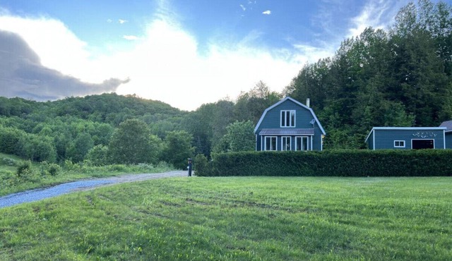 Charming Farmhouse looking for active family to enjoy the outdoors