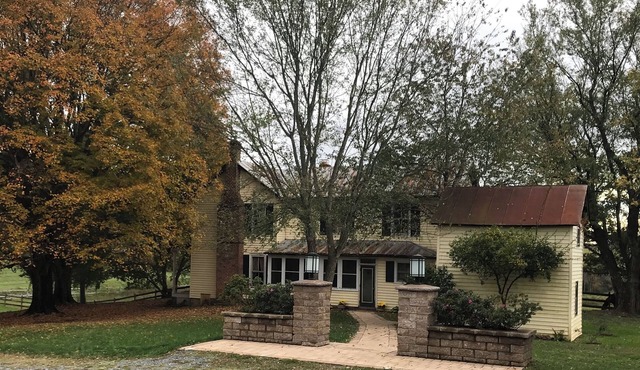 Charming Farmhouse near VMI, W&L, SVU and VHC