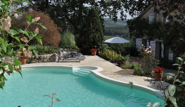 Charming farmhouse, private pool, set by orchard, lovely views over the valley.