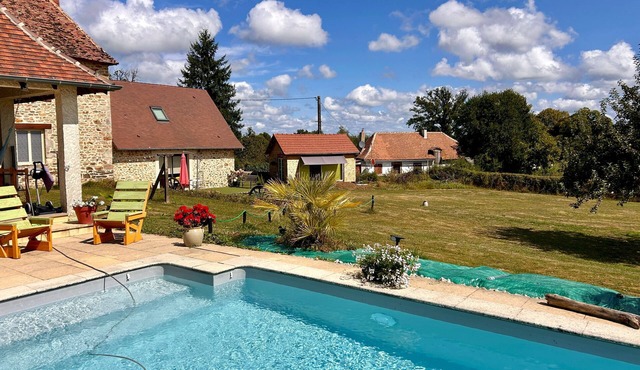 Charming Fitness & Wellness Cottage with Shared Pool