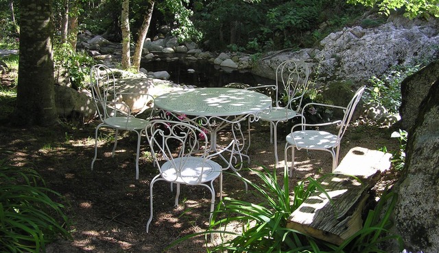 Charming Stone House by the River - Perfect for a Relaxing Vacation