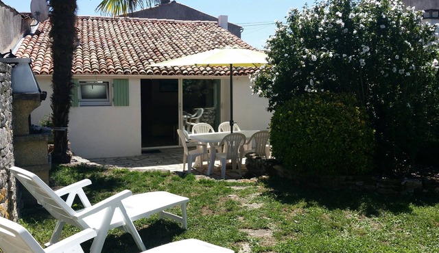 Charming house in a quiet area at the foot of the island of Oléron