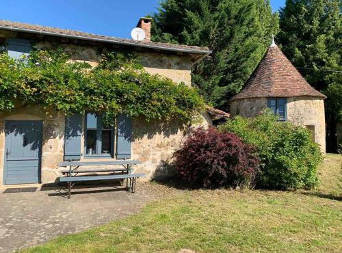 Charming farmhouse and gite with pool also available in July and August
