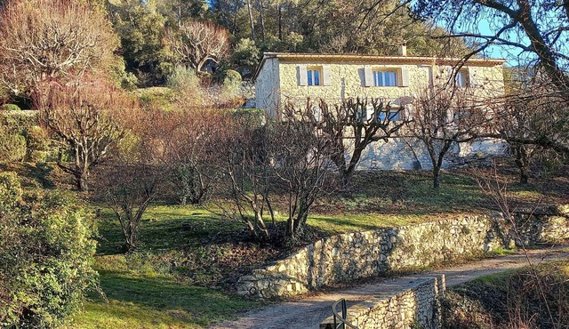 Charming renovated sheepfold in a natural setting, not overlooked, private swimming pool