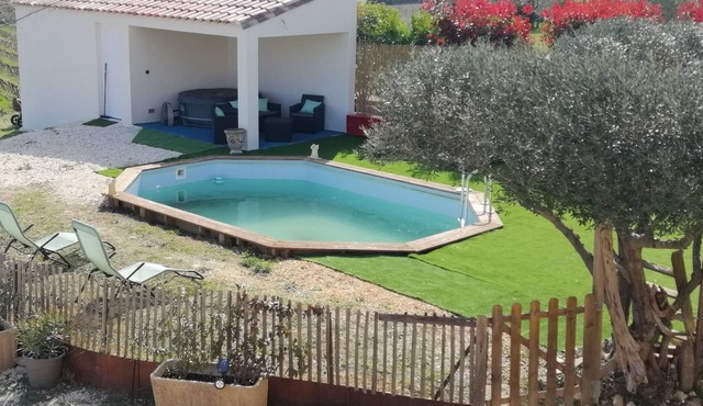 Charming apartment with pool near Anduze for 4 people