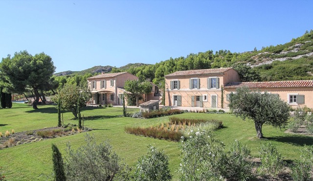 Charming Houses 1468