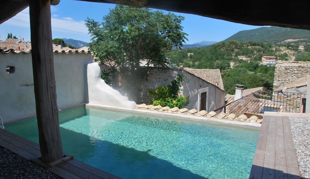 Charming house rooftop pool ventoux view