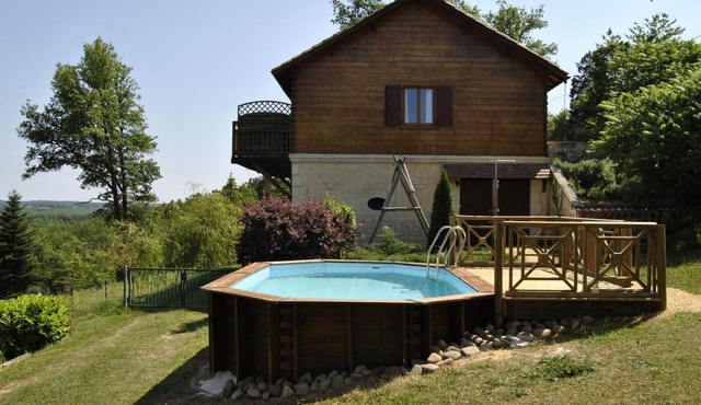 Charming house with private pool, air conditioning, WiFi and parking