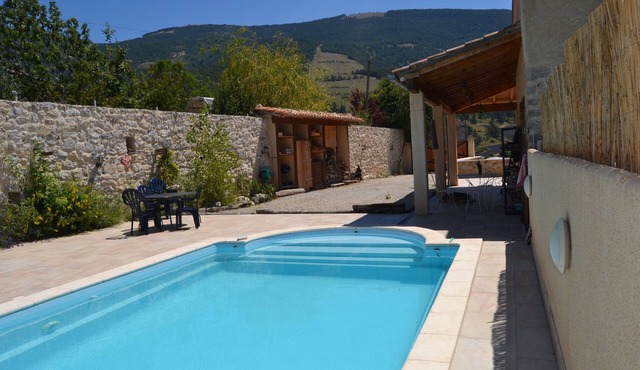 Charming house with swimming pool