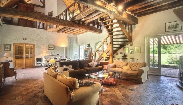 Charming gîte, benefiting from absolute calm and generous natural surroundings.