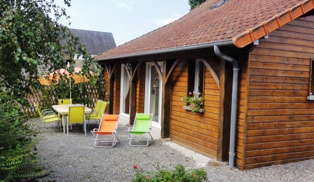 Charming house in Saint-Aubin-des-Préaux with private garden