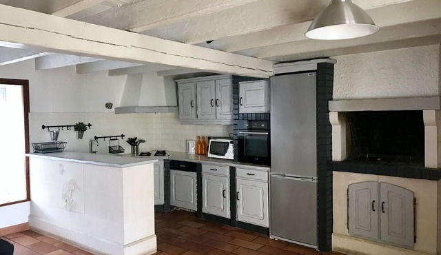 Charming 3* farm cottage, near La Rochelle