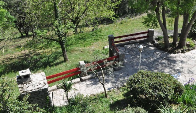 Charming Cévennes gîte for 4 to 6 people