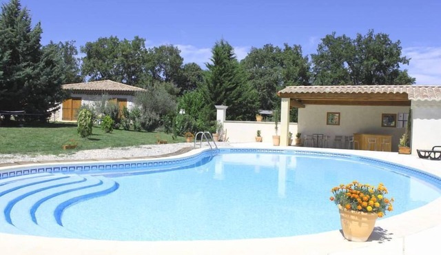 Charming cottages in the countryside between Provence and Cévennes