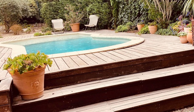 Charming villa, well-equipped, sleeps 4, 2 bedrooms, very quiet.