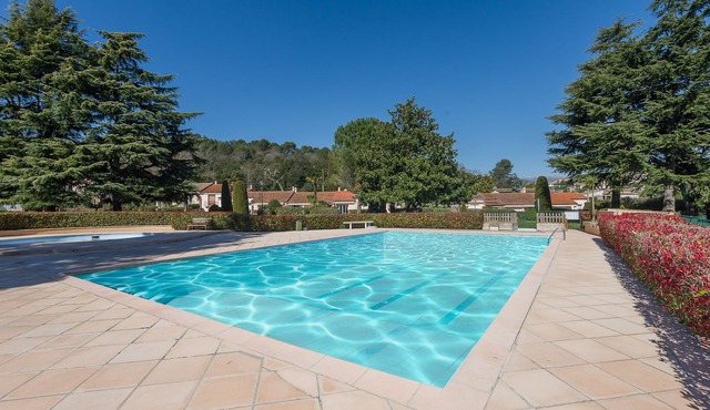 Charming French Riviera villa - 3 bedrooms 2 bathrooms Swimming pool Wifi