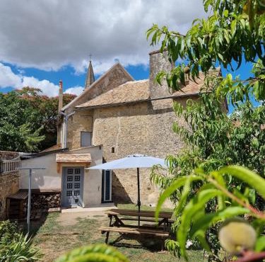 Charming, French village house, renovated in 2025, available tonight !