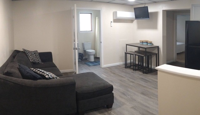 Charming fresh apartment in Buckhannon Colonial #6