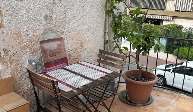 Charming fully renovated studio, 10 minutes from Cannes beaches