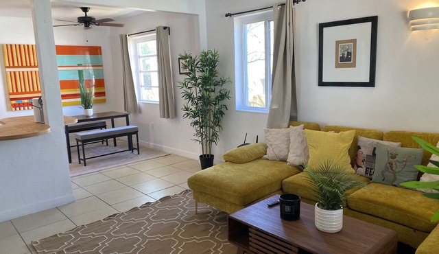 Charming fully renovated 3 Bedroom