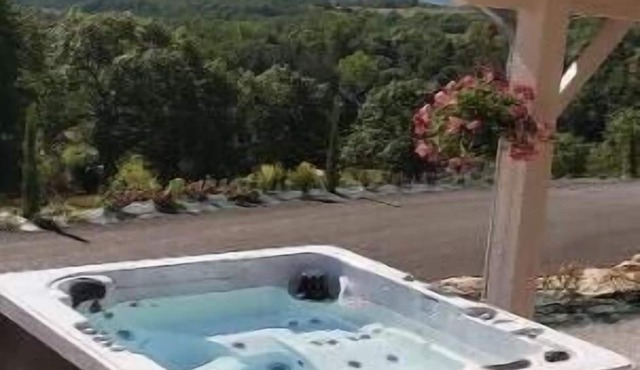 Charming gîte15 pers vignes Beaujolais pierres dorées Lyon