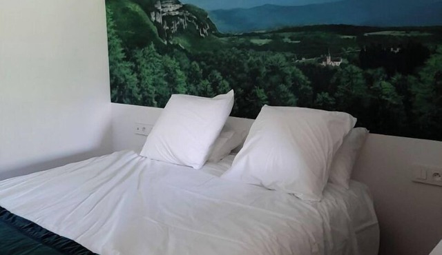 Charming gîte le Fenil de Rubis with access to a SPA area