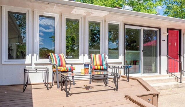 Charming Getaway - Ping Pong - Pool - Hot Tub