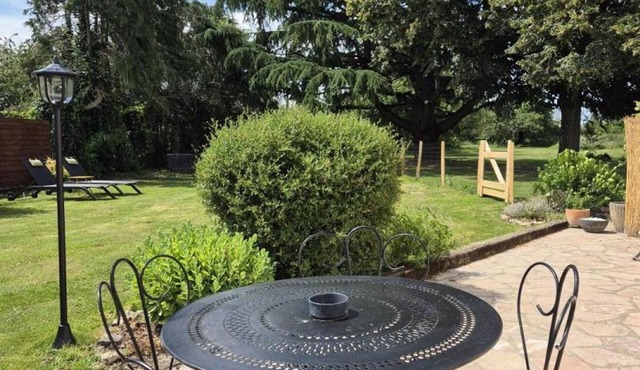 Charming Gîte with Private Garden, EV Charger, Near Loire Castles and Loches