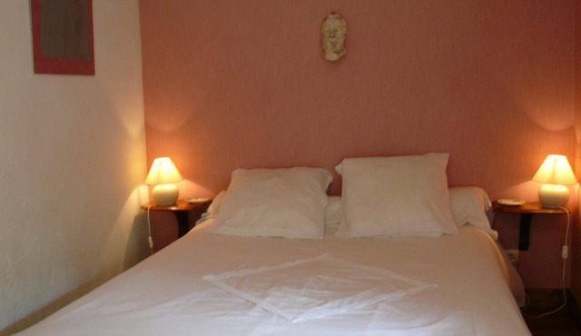 Charming Gite with Swimming Pool South West 3 Bedrooms